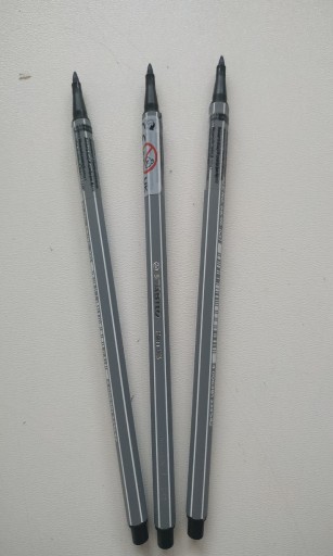 FINISH PEN 68 Stabilo čierne