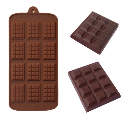 Hnedá flexibilná silikónová forma na mini čokoládové tyčinky a pralinky