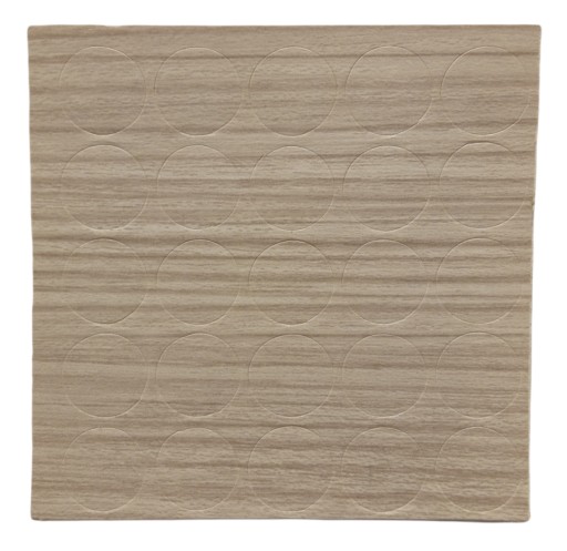 Čiapka samolepiaca 14mm DUB CREMONA 815