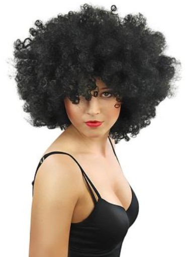 Čierna parochňa s afro kučeravými vlasmi na párty