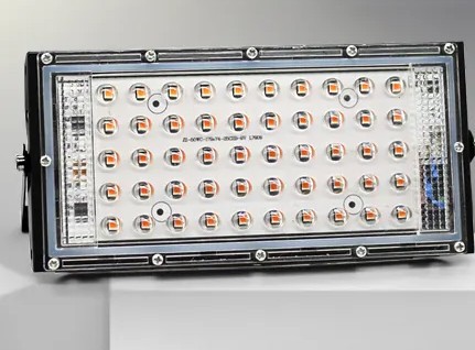 HALOGÉNOVÁ LED LAMPA 50W REFLEKTOR SVETLA 4500lm