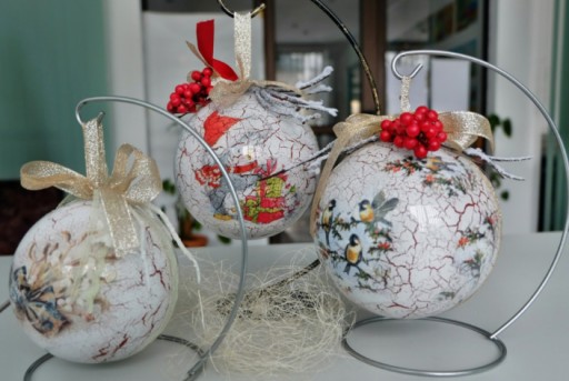 Polystyrénová guľa 5cm Baubles Polystyrénové guličky Decoupage 10 kusov