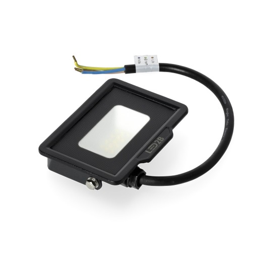LED reflektor 10W studený 6000K 800lm čierny IP65