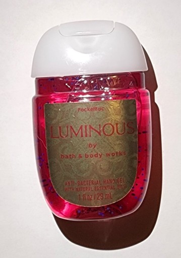 Bath and Body Works gél NOVINKA: SVIETEĽNÝ