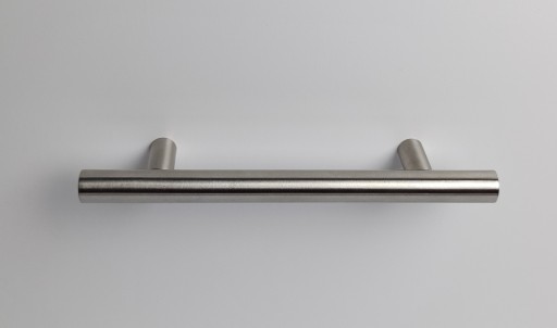 Nábytkové madlo zábradlie Silver INOX AZUREA madlo zásuvkovej skrinky 96mm