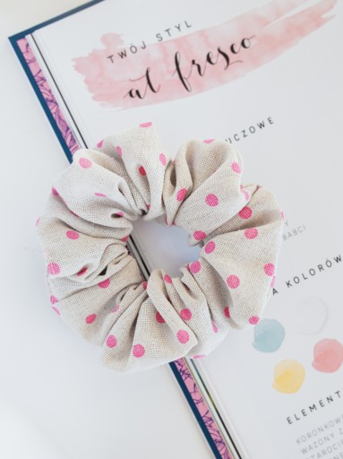 Bodkovaná scrunchie scrunchie, ručne šitá, elastická ľanová gumička do vlasov