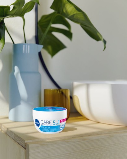 NIVEA CARE hydratačný krém na tvár 5v1 100ml