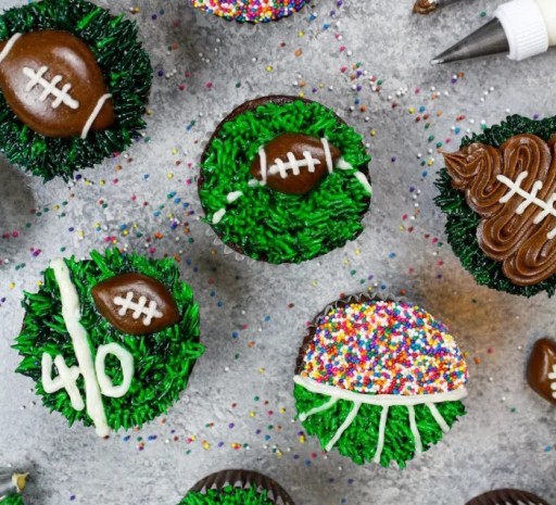 MUFFIN LINERS formičky na košíčky DEKORÁCIE narodeninové FUTBAL