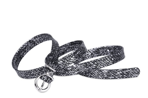 Klasický dámsky opasok, strieborné šupiny, 1,5 cm