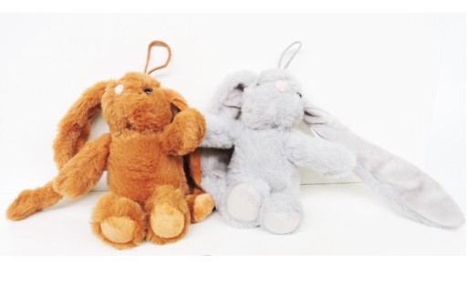 Maskot sivého králika s dlhými ušami 3838