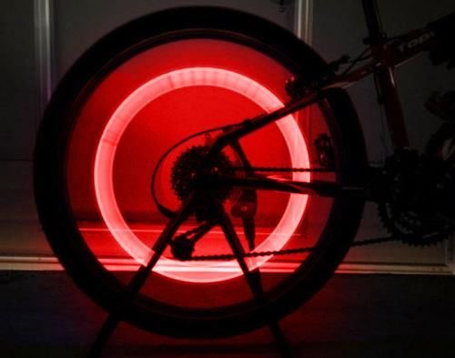 LED SVETLO NA BICYKEL NA KRYTE SPÚŠOK KOLESA