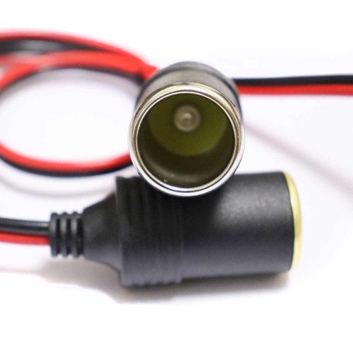 Pevná zásuvka autozapaľovača 12V 24V 10A 120W
