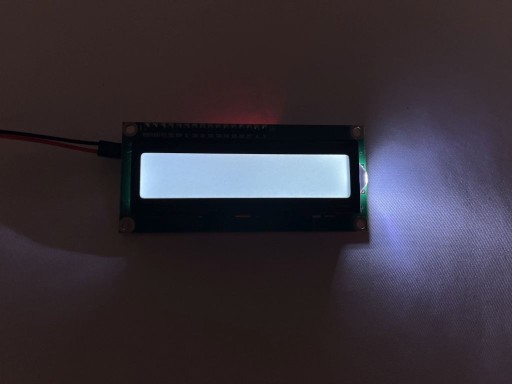 LCD DISPLEJ 1602 2x16 HD44780 I2C CONVERTER čierne znaky / biele pozadie