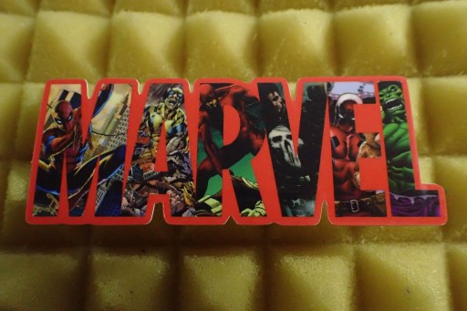 NÁLEPKA MARVEL NÁLEPKA 8,2 x 3,2 cm