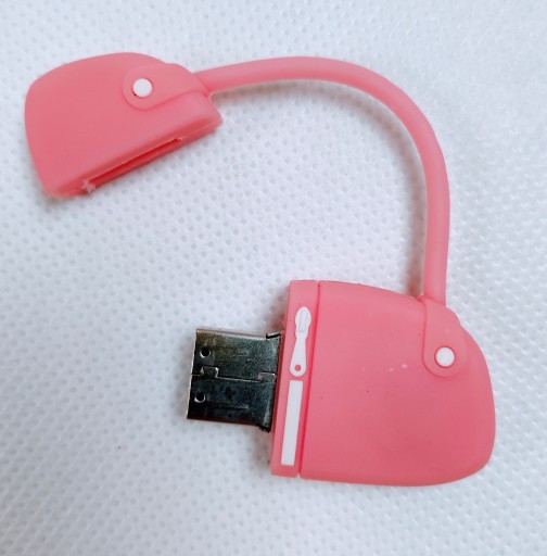 Peňaženka Pendrive 8 GB