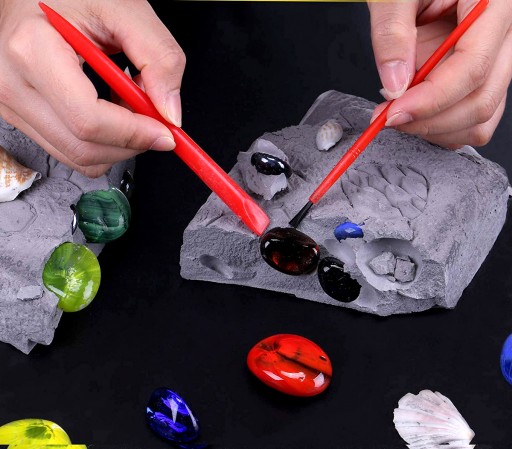 KRYŠTÁLOVÁ BAŇA Diamantové vykopávky archeológ