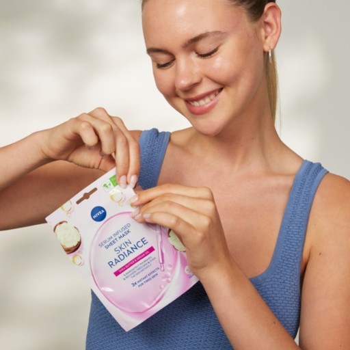 NIVEA SKIN RADIANCE Rozjasňujúca maska na tvár