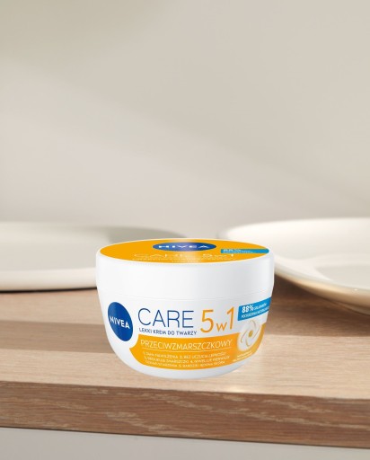 NIVEA CARE 5v1 Krém na tvár proti vráskam proti starnutiu 100 ml