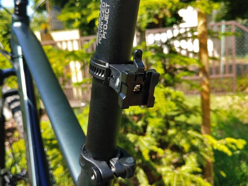 Výkonné svetlo na bicykel s 2 LED diódami vzadu - 3 režimy