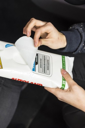 AUTOLAND KOCKPIT ČISTIACE UBRIKY PRÍRODNÝ VČELÍ VOSK 25 KS.