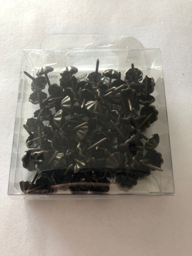 GOMBÍKY ČALÚNNE špendlíky tmavá medená 11mm-75ks