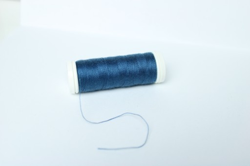 ARIADNA SEA THREADS TALIA 120 COLOR 7381 200M