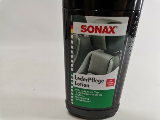 SONAX MLIEKO S VOSKOM NA ČISTENIE KOŽE 250ml