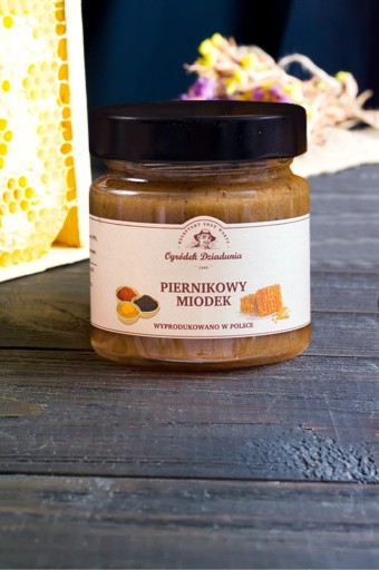MED VIACKVETOVÝ S PERNÍKOVÝM PRÍRODNÝM MEDOM