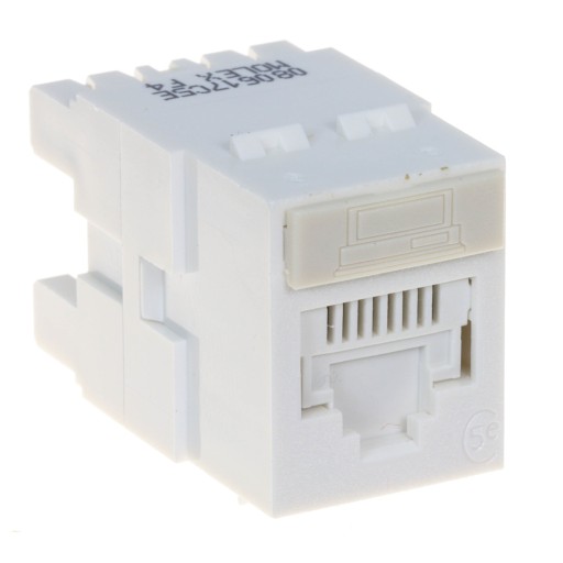 Tag MOLEX na porte DataGate sivého počítača