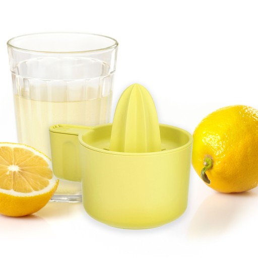 CITRUSOVÝ ODŠŤAVOVAČ na čerstvé šťavy z citrónov, ručný žltý