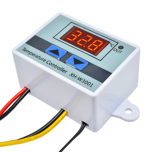 REGULÁTOR TEPLOTY ELEKTRONICKÝ TERMOSTAT 230V
