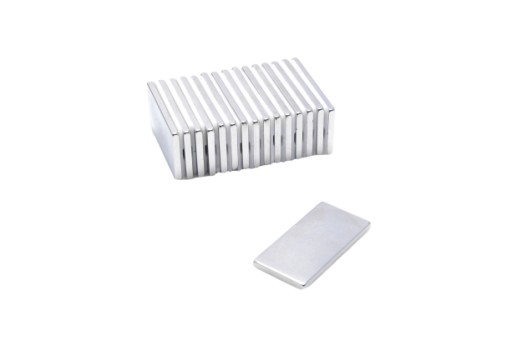 Neodymový tanierový magnet MPŁ 30x15x2 N38