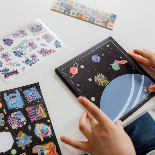 Klasické nálepky Totum pre deti Sada 3 listov Disney Stitch