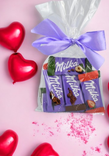 Darček ku DŇU ŽIEN Milka Naps čokolády, 10 kusov, dievčatá, dámy, deti