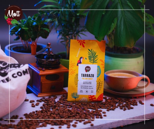 Kávové zrná čerstvo pražené 100% Arabica Costa Rica Mott ŠPECIALITA