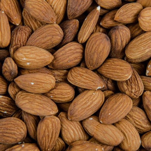 MANDLE CELÉ 500g VEĽKÉ