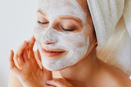 EVELINE PERFECT SKIN AKNÉ pleťový peeling 3v1