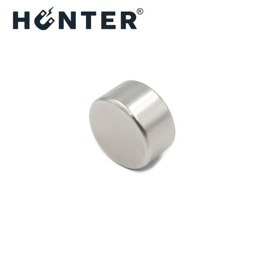 VALEC NEODYMOVÝ MAGNET 15x8 mm SILNÝ, okrúhly, kotúč - HUNTER