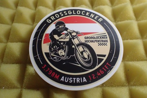 NÁLEPKA GROSSGLOCKNER HOCHALPENSTRASSE NÁLEPKA 7,2 x 7,2 cm KOLEKCIA