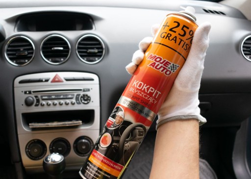 KOKPIT ČISTIACA DOSKA SPREJ JAHODA 750ml