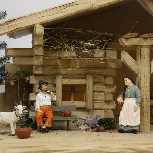 Krásna drevená lavica - výška 4,8 cm, výška 10-11 cm
