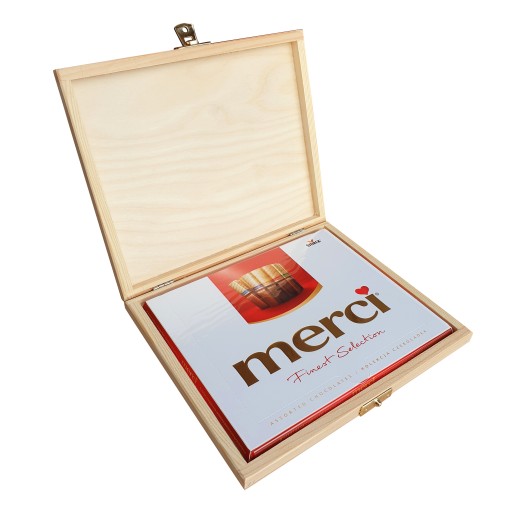 DREVENÁ krabička na čokoládky MERCI ako darček