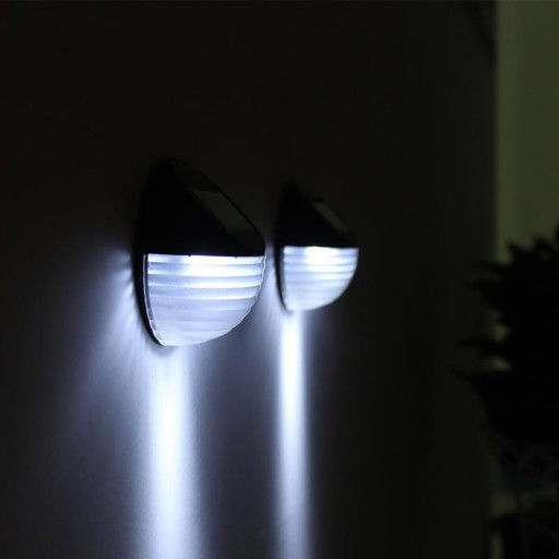 VONKAJŠIE SOLÁRNE LED LAMPA SO SNÍMAČOM FASÁDNE OSVETLENIE SCHODIKOV