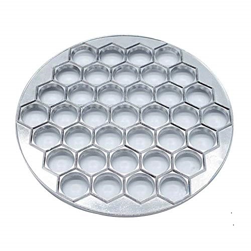 Forma Forma na halušky na vykrajovanie ravioli 37 ks.