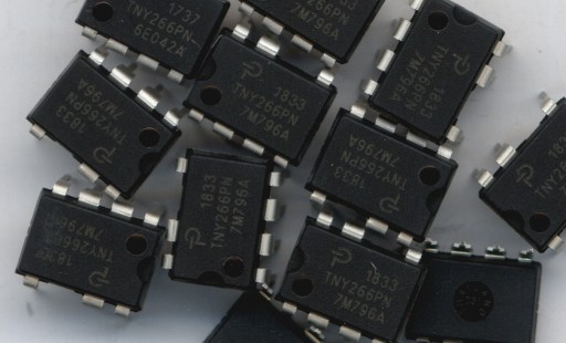 TNY266PN DIL8/7 PIN integrovaný obvod