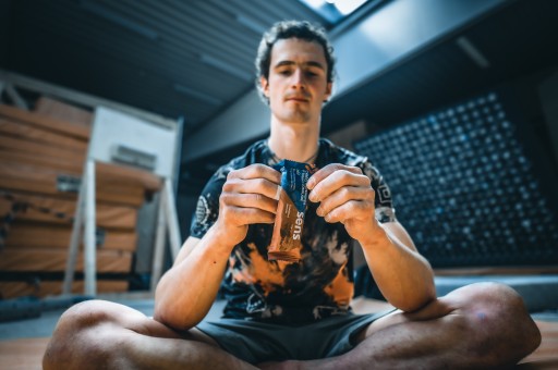 Sila s Adamom Ondrom - Proteínová tyčinka - Karamel s orieškami - 60 g