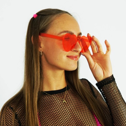 SRDCE OKULIARE SRDCE NA FESTIVALOVÝ PÁRTY