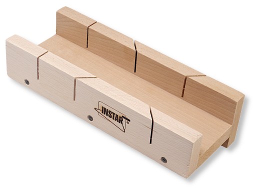 INSTAR - DREVENÁ POKOSOVÁ BOX 300 x 80 MM 45-90 STUPŇOV PREdĺžená STRANA