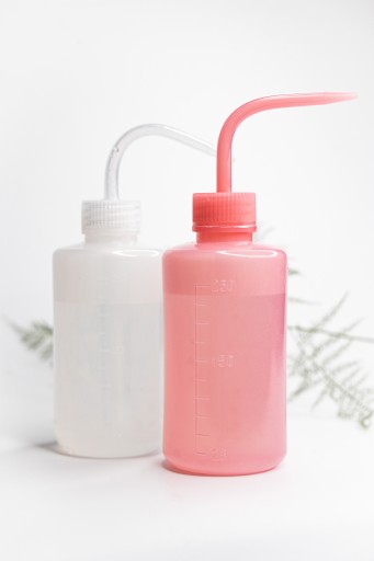 FĽAŠA S SPREJOM NA UMÝVANIE RIAS 250 ml RUŽOVÁ