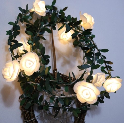 BOXWOOD LED girlanda a buxusové ruže COMMUNION, Svadobné 20 LED